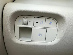 HYUNDAI Inster 49kWh Amplia