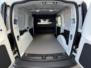 VW Caddy Cargo 2.0TDI 4Motion mit Heckklappe