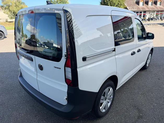 VW Caddy Cargo 2.0TDI 4Motion mit Heckklappe