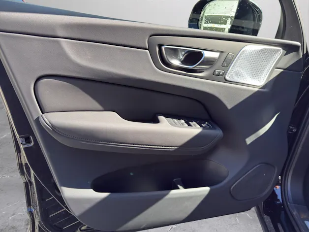 VOLVO XC60 T8 eAWD PluginHybrid Black Edition Geartronic