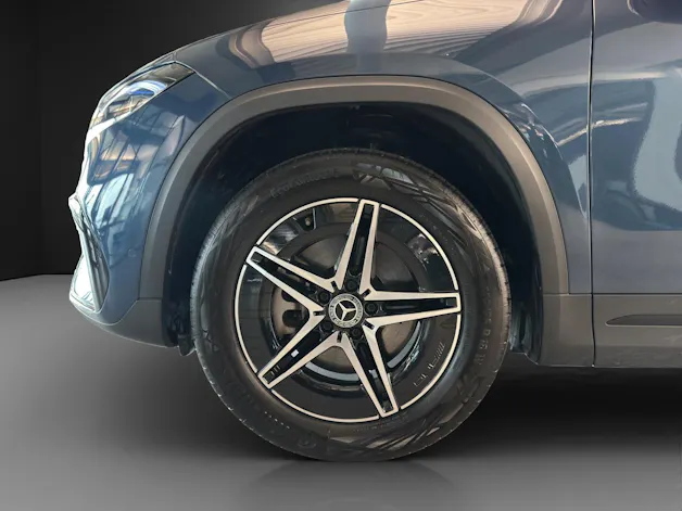 MERCEDES-BENZ EQA 300 Ed. 1 4M Ed. 1