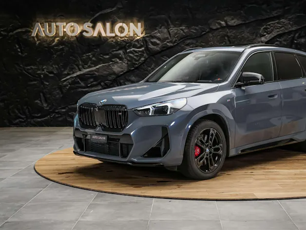 BMW X1 xDrive M35i *Werksgarantie*Panorama*Head-Up*Harman/Kardon*AHK*