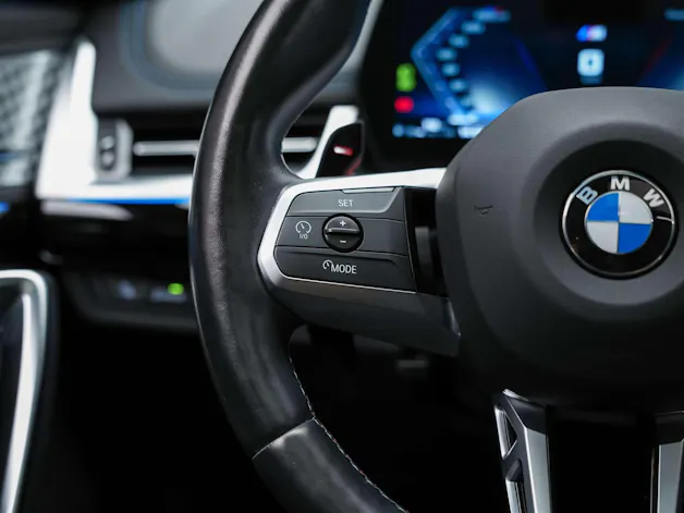 BMW X1 xDrive M35i *Werksgarantie*Panorama*Head-Up*Harman/Kardon*AHK*