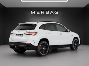 MERCEDES-BENZ GLA AMG 35 4Matic 8G-DCT