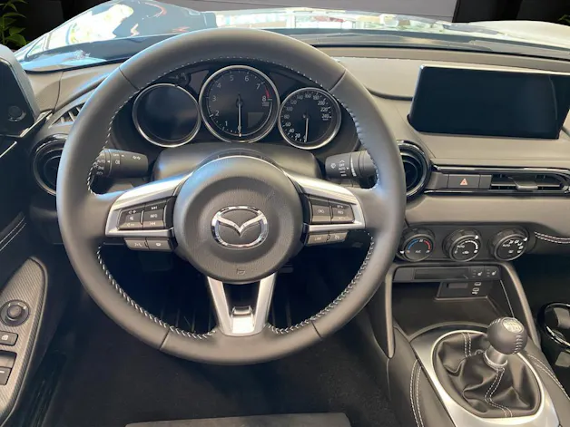 MAZDA MX-5 Skyactiv-G 136 Homura