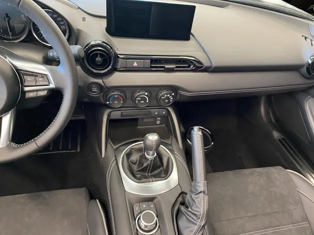 MAZDA MX-5 Skyactiv-G 136 Homura