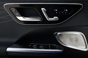 MERCEDES-BENZ C 220 d Swiss Star AMG Line 4matic W206