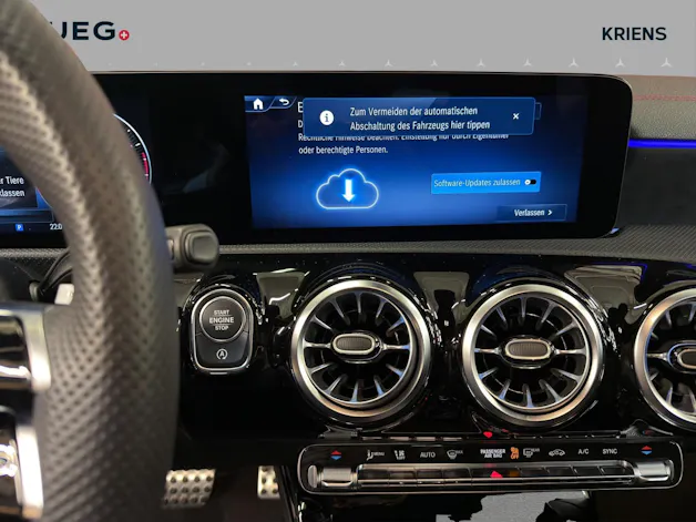 MERCEDES-BENZ CLA 200 - AMG / Rückfahrkamera / Ambiente-Licht