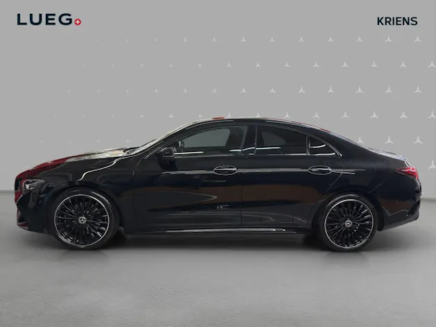 MERCEDES-BENZ CLA 200 - AMG / Rückfahrkamera / Ambiente-Licht