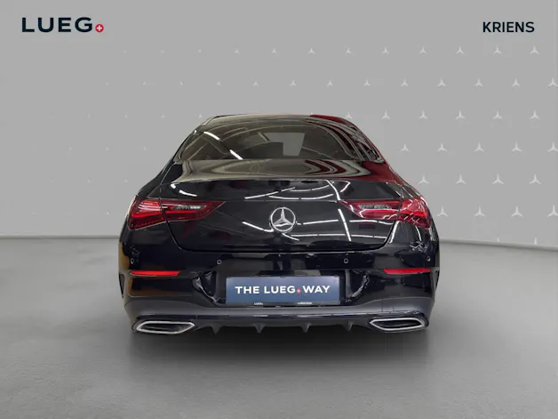 MERCEDES-BENZ CLA 200 - AMG / Rückfahrkamera / Ambiente-Licht