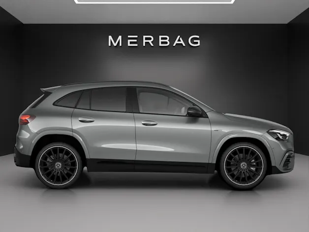 MERCEDES-BENZ GLA AMG 35 4Matic 8G-DCT