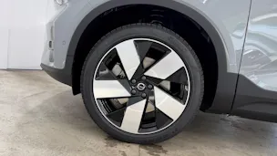 VOLVO EX40 Twin Performance Ultra AW