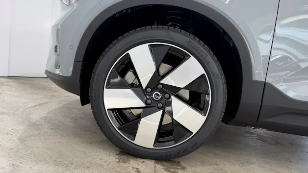 VOLVO EX40 Twin Performance Ultra AW