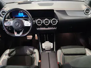 MERCEDES-BENZ EQA 300 AMG 4M H243