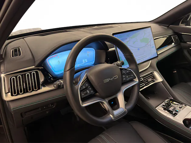 BYD Seal U DM-i Design AWD