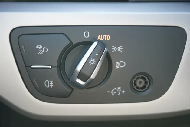 AUDI A4 Avant 40 TDI quattro S-tronic
