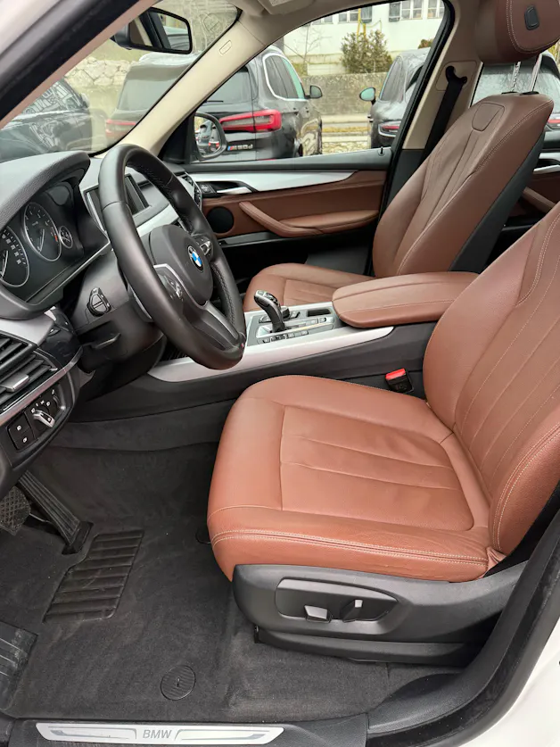 BMW X5 xDrive 35i Steptronic | CH | Leder Braun | Panorama |