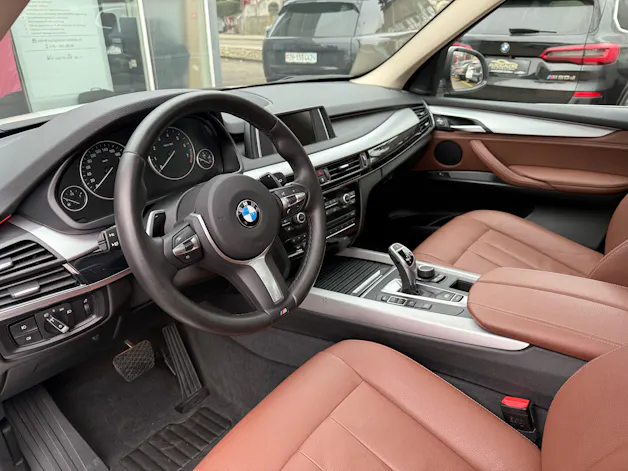BMW X5 xDrive 35i Steptronic | CH | Leder Braun | Panorama |