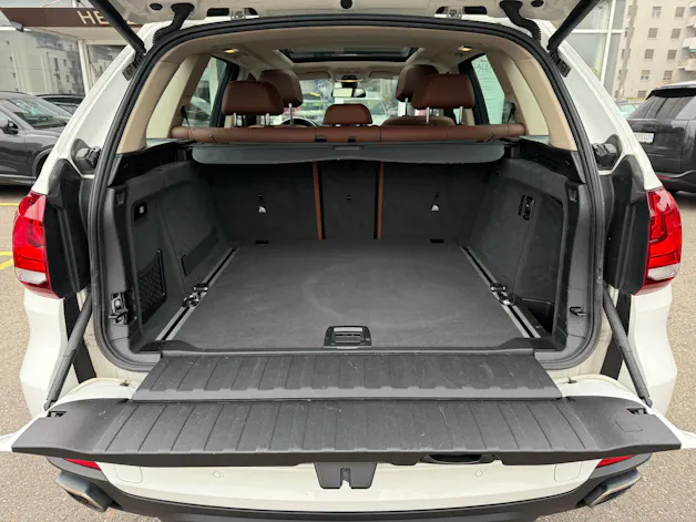 BMW X5 xDrive 35i Steptronic | CH | Leder Braun | Panorama |