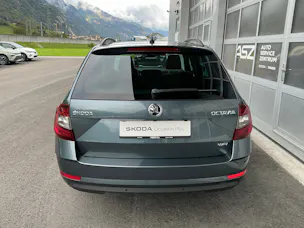 SKODA Octavia Combi 1.6 TDI 115 Clever 4x4