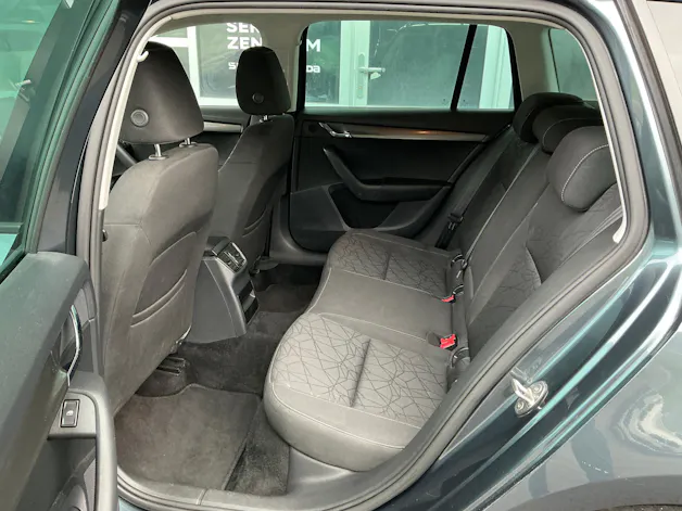 SKODA Octavia Combi 1.6 TDI 115 Clever 4x4