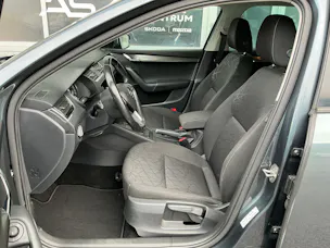 SKODA Octavia Combi 1.6 TDI 115 Clever 4x4
