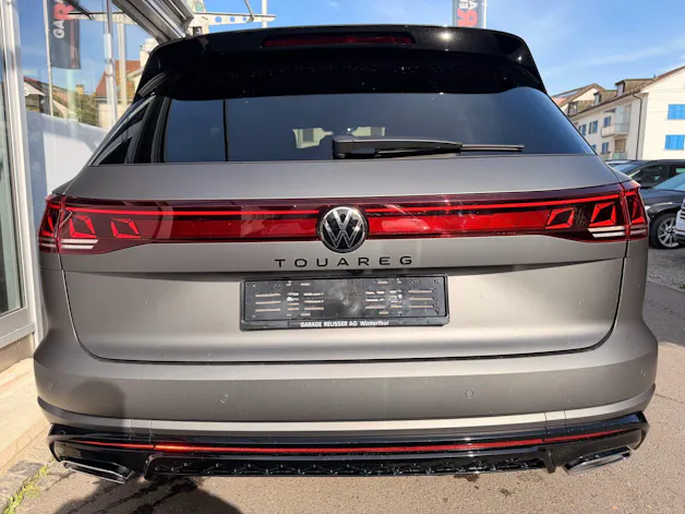 VW Touareg 3.0 TDI 286 PS 4MOTION R-LINE *** TRAUM IN SILIZIUMGRAU MATT ***