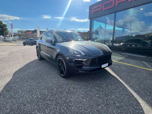 PORSCHE Macan Turbo PDK
