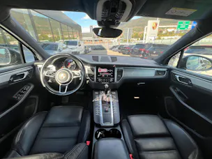 PORSCHE Macan Turbo PDK