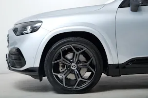 MERCEDES-BENZ GLB 220 4Matic X248