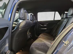 MERCEDES-BENZ C 220 d 4M T Swiss Star AMG Line