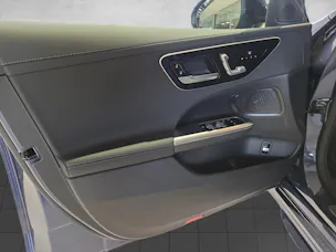 MERCEDES-BENZ C 220 d 4M T Swiss Star AMG Line