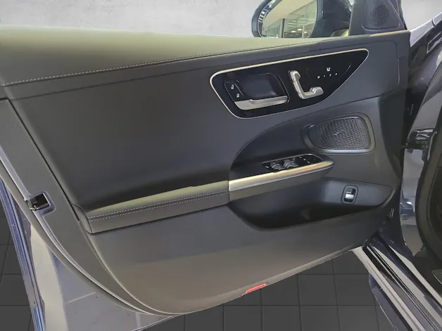 MERCEDES-BENZ C 220 d 4M T Swiss Star AMG Line