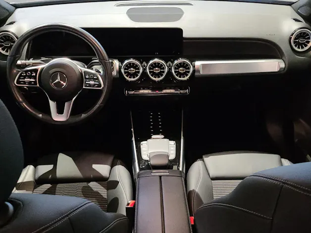 MERCEDES-BENZ GLB 250 Progressive 4matic