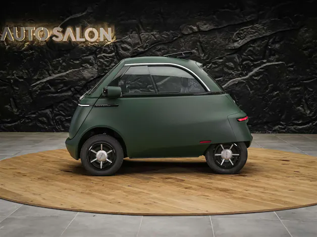 Micro Microlino Competizione 10.5 kWh Medium Range *SOFORT Verfügbar*Werksgarantie*London Grün Matt*
