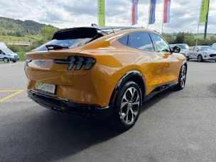 FORD Mustang MACH-E Premium AWD 88 kWh