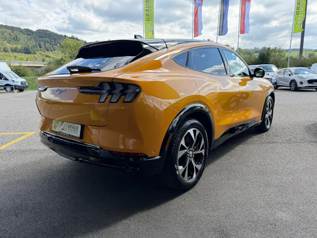 FORD Mustang MACH-E Premium AWD 88 kWh