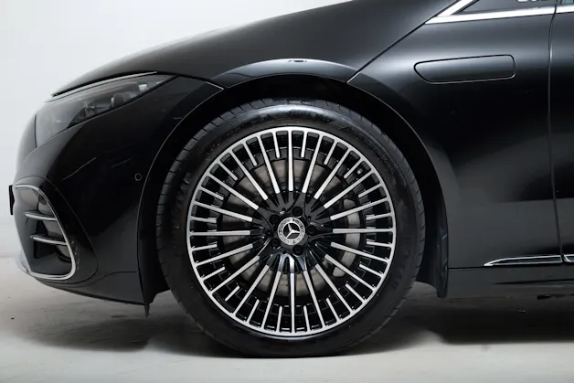 MERCEDES-BENZ EQS 580 4matic V297