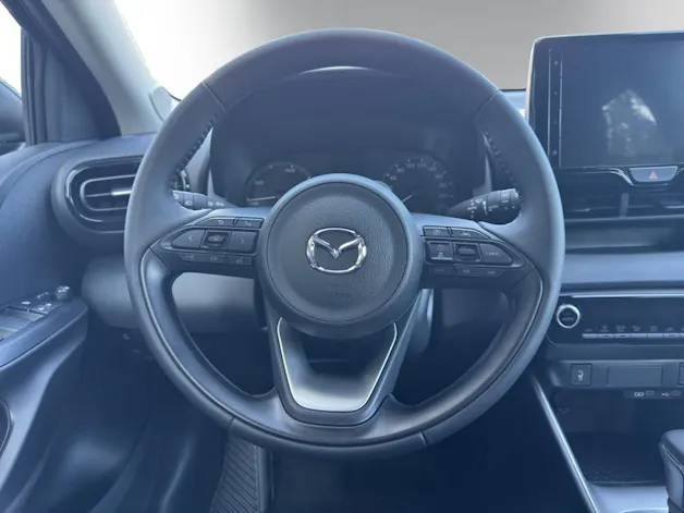 MAZDA 2 Hybrid Centre-Line