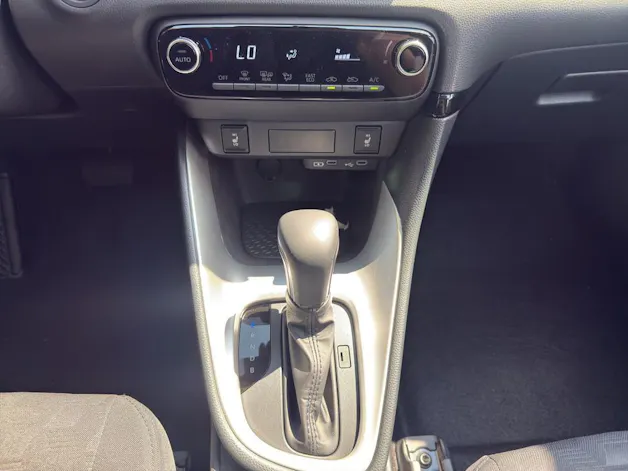 MAZDA 2 Hybrid Exclusive-line