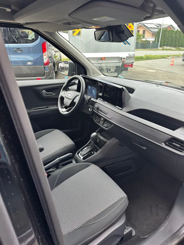 FORD Transit Courier dcab. van 1.0 Trend/125CV/Aut.