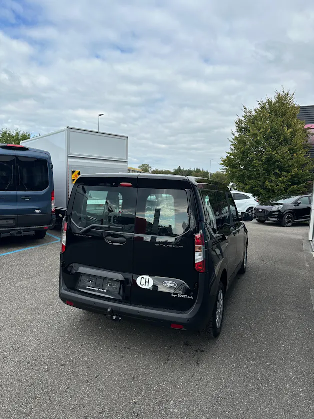 FORD Transit Courier dcab. van 1.0 Trend/125CV/Aut.