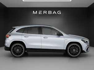 MERCEDES-BENZ GLA AMG 35 4Matic 8G-DCT