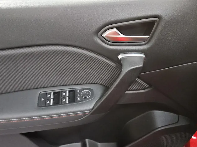 RENAULT Captur 1.3 TCe EDC R.S.Line EDC