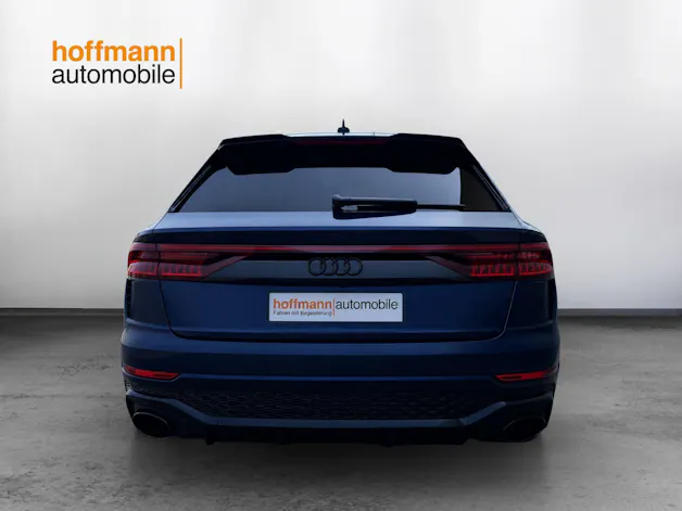 AUDI RSQ8 quattro tiptronic