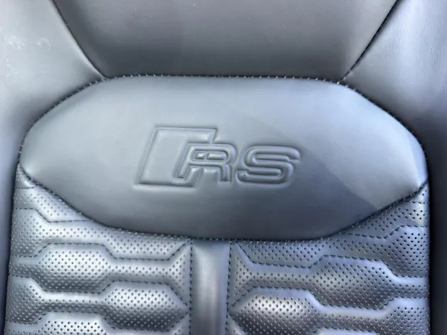 AUDI RSQ8 quattro tiptronic