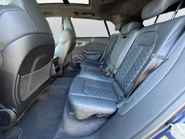 AUDI RSQ8 quattro tiptronic