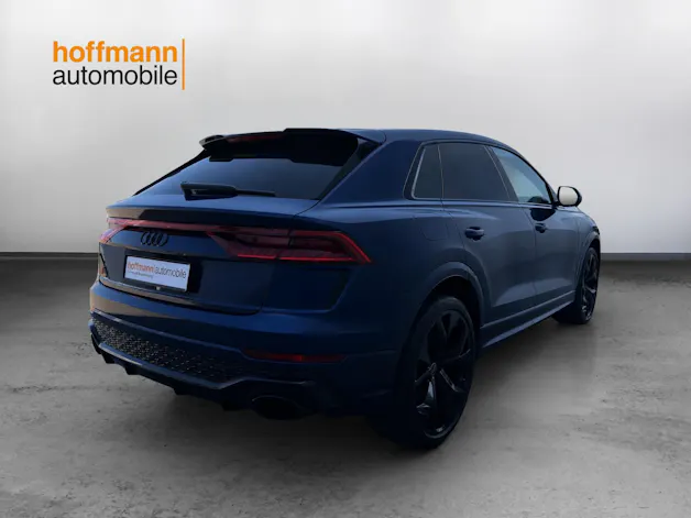 AUDI RSQ8 quattro tiptronic
