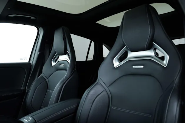 MERCEDES-BENZ GLA 35 AMG 4matic H247