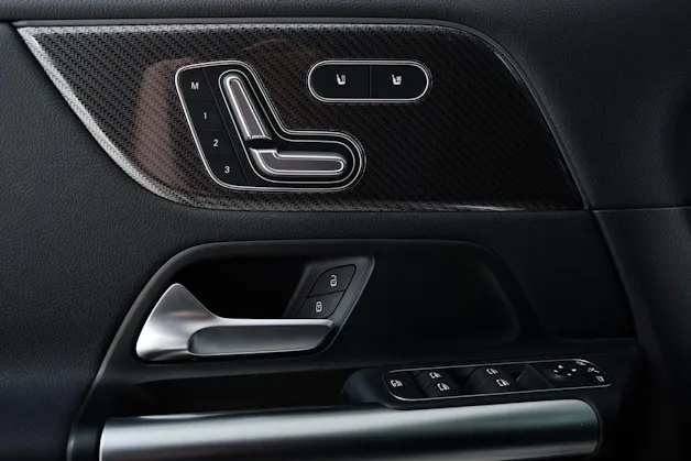 MERCEDES-BENZ GLA 35 AMG 4matic H247